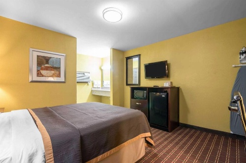 Rodeway Inn image 2